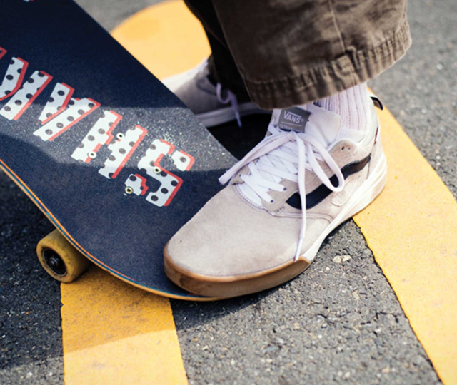 VANS ULTRARANGE PRO 职业滑板系列新配色将在秋冬席卷归来